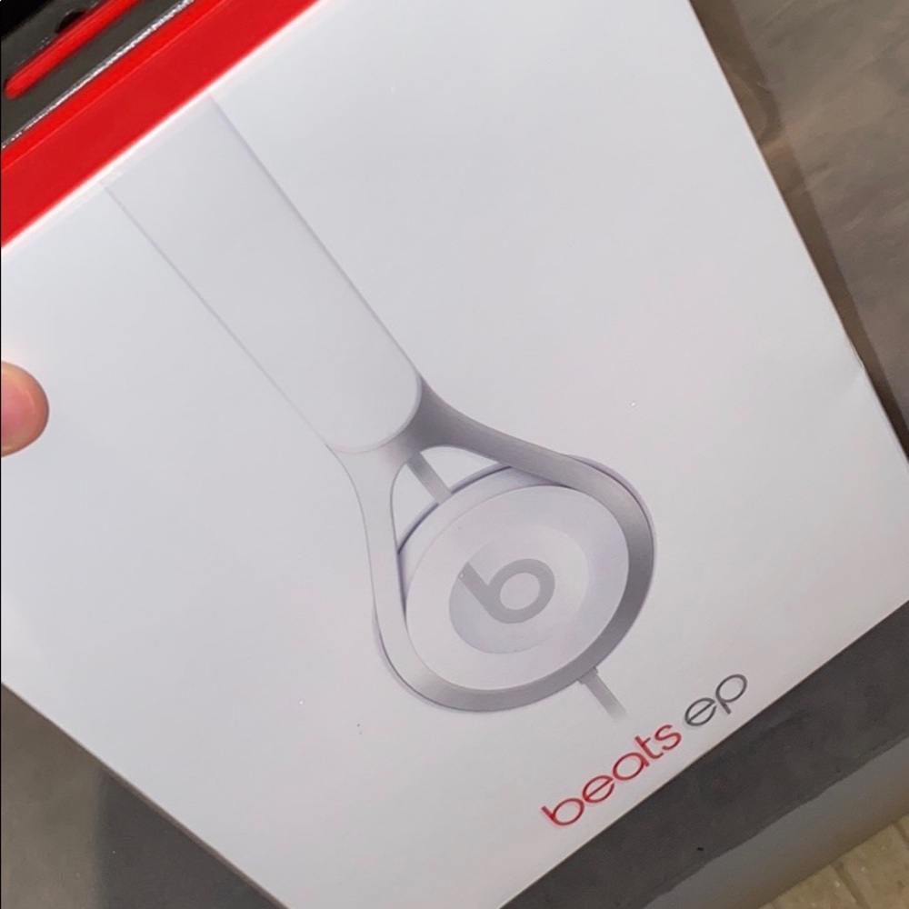 BeatsEP headphones